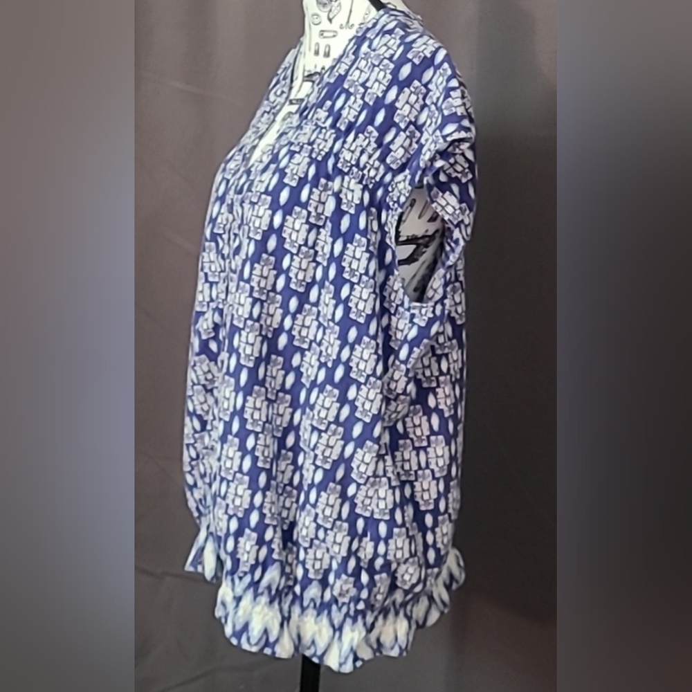 IZOD V-Neck Top 100% Cotton Sleeveless Blue & White Shirt Women's XL